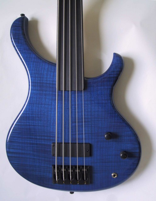 BaseX blau Korpus