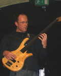Axel Weiss
Jonas 5-Saiter fretless
