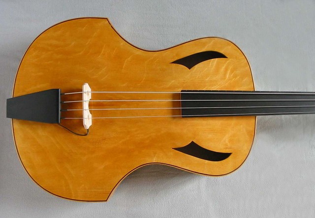 akustikbass korpus2