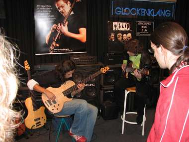 Musikmesse1   -  ( frankfurt musikmesse 2006)